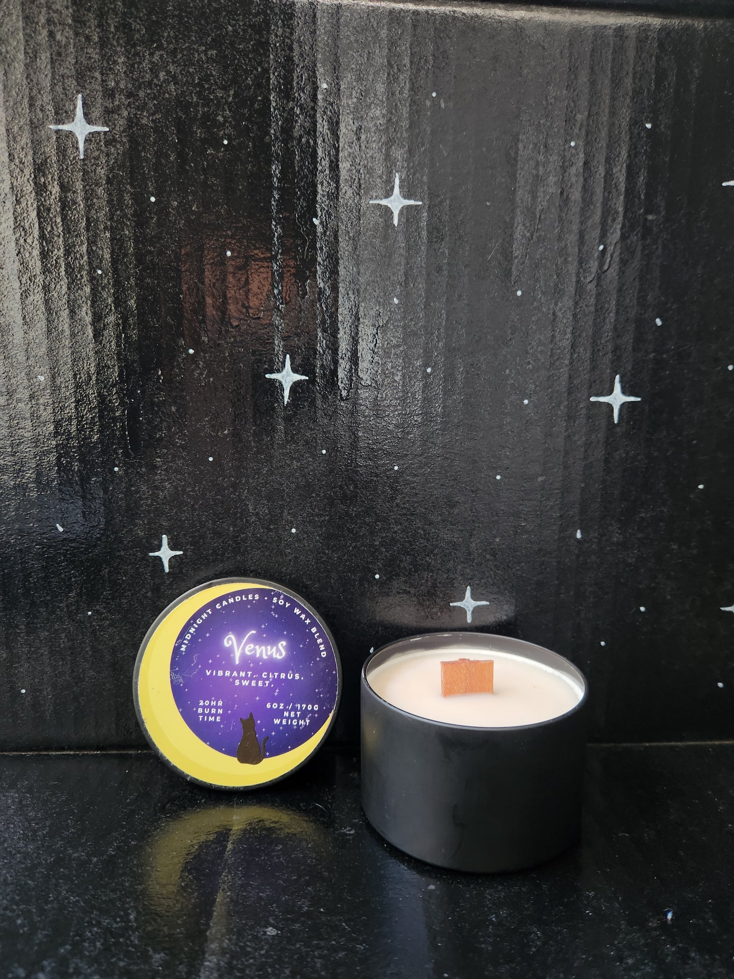 Venus 7oz Candle